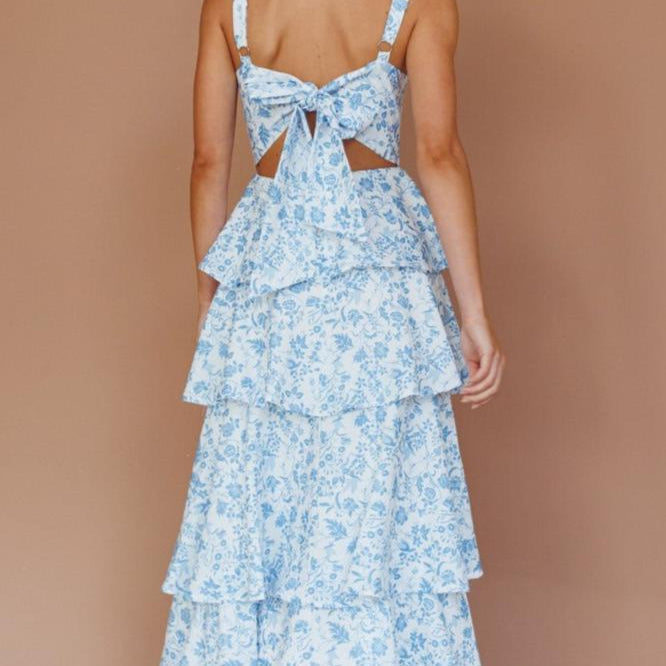 Lovisa - Layered maxi dress with floral print and straps