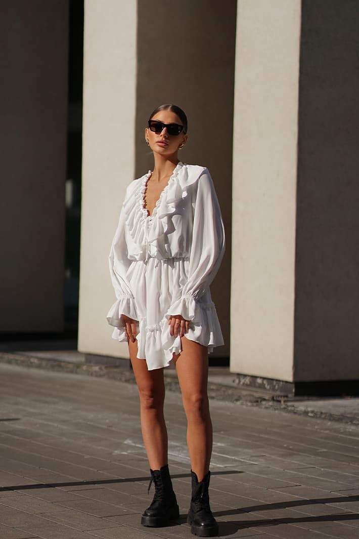 Paula - Elegant midiklänning med ränder